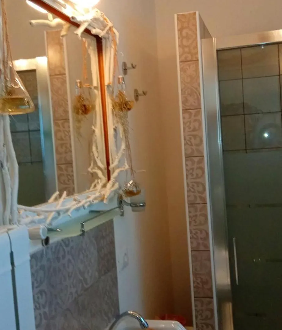 Message In A Bottle Bed And Breakfast Camporosso  Bed & Breakfast