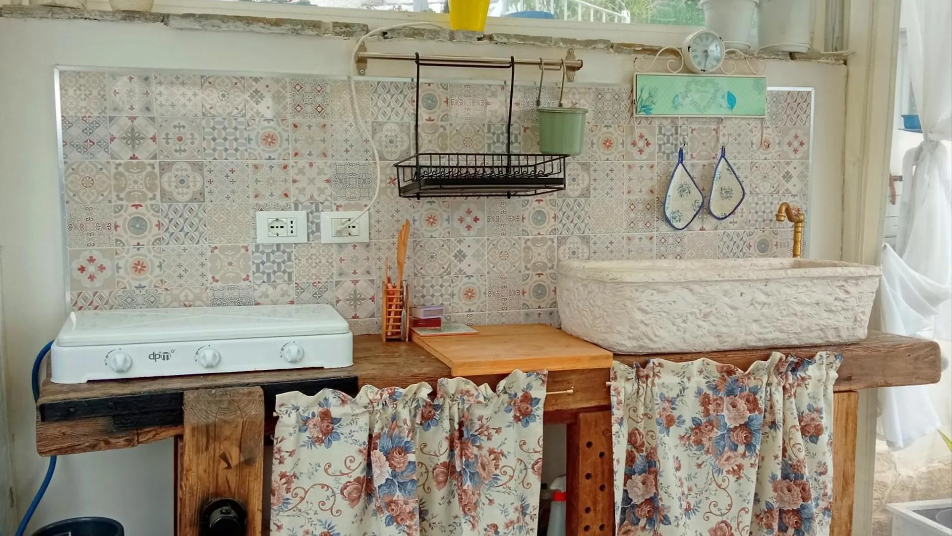 Message In A Bottle Bed And Breakfast Camporosso  Bed & Breakfast Camporosso (Liguria)