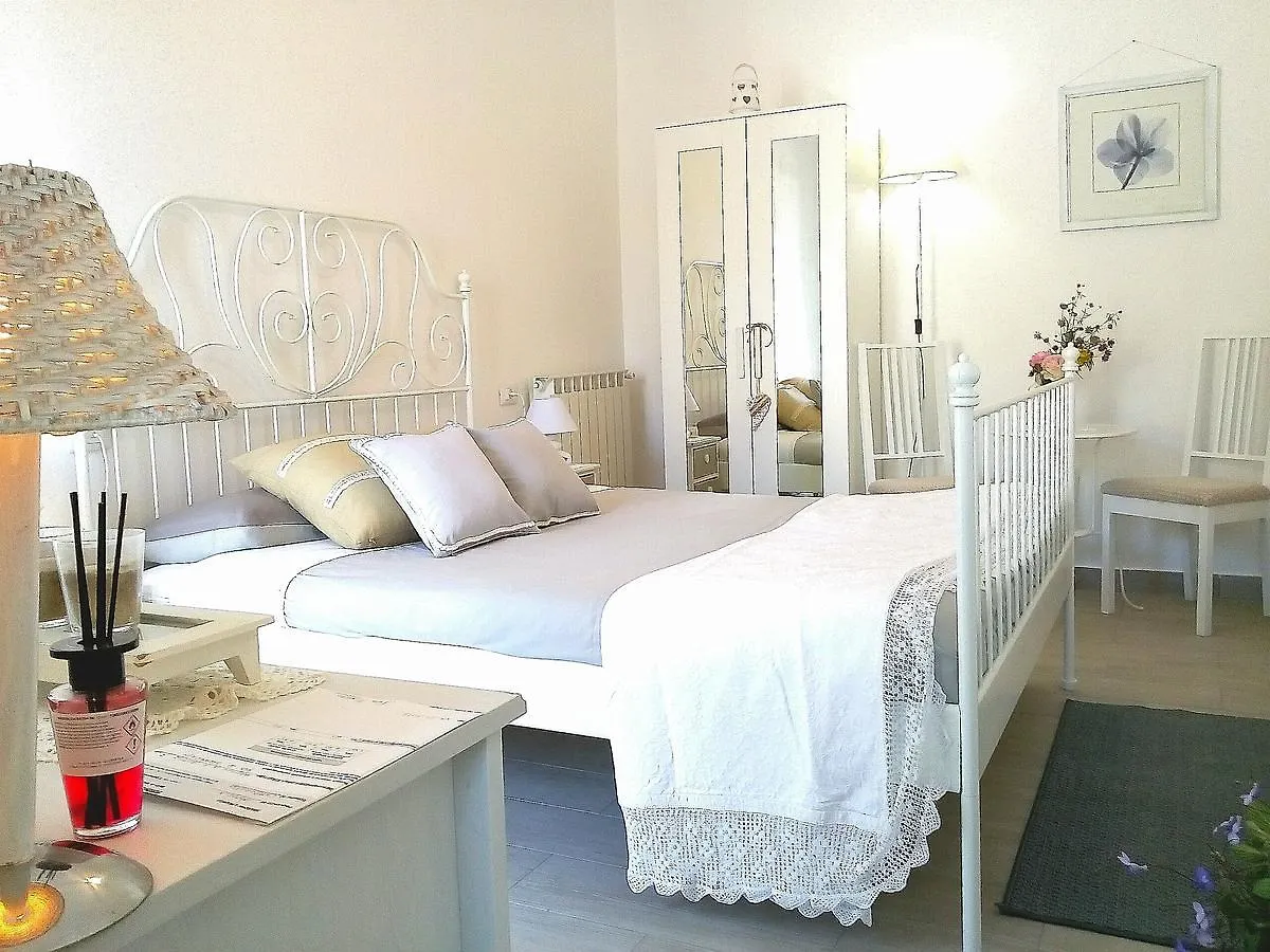 Message In A Bottle Bed And Breakfast Camporosso  0*, Camporosso (Liguria) Italia